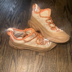 Burberry Kids Mini Arthur Knit Sneaker | Size 13.5 US | EU 32| UK 12.5