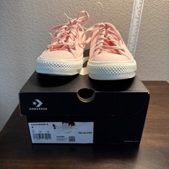 NWT & Box Converse Chuck Taylor All Star Ox (Donut Glaze) Kids Sz4/Women Sz 6