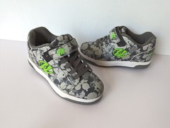 Heelys Sneakers Shoes Roller Skate Wheels Size 4Y Kids Camouflage Monster Green