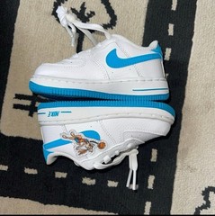 Nike Air Force 1 Bugs Bunny Looney Tunes White Blue Low Top Sneaker 6C