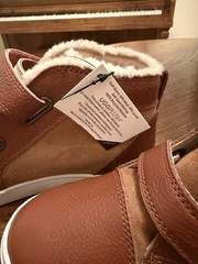 UGG Kids Brown Leather Suede Hook & Loop UGGPLUSH Lined Sneakers US Size 2