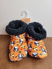 2T-4T Snoopy Halloween Slippers Plush Booties W/ Grips Peanuts Toddler