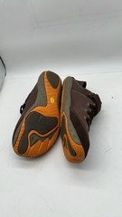 Merrell Brown Espresso Brown Leather Satsuma Shoes size 5.5 youth