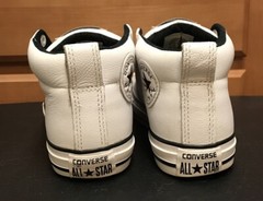 Converse Chuck Taylor All Star Juniors 648582C White Leather Shoes Size 4