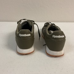 Reebok Classic Leather Junior Army Green Running Sneakers Size 6.5, Local Estate