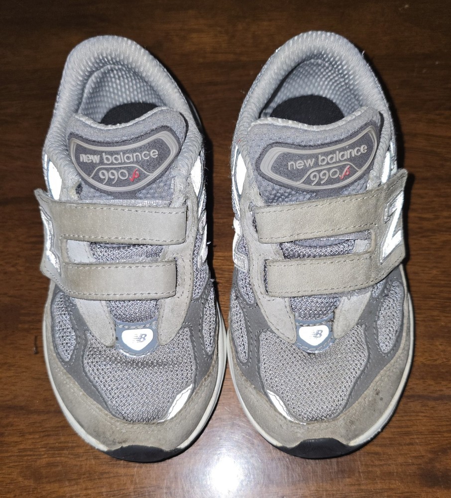 New Balance Kids 990v6 Gray Hook & Loop Toddler Size 10.5 Extra Wide XW
