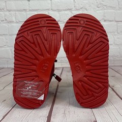 Ugg Neumel II Suede Chukka Red Boots Toddlers Size 9 (S/N 1017320T)