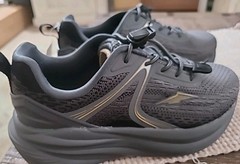 Avia Youth Max Runner Sneaker, Size 2 Dark Charcoal Gray, NWT