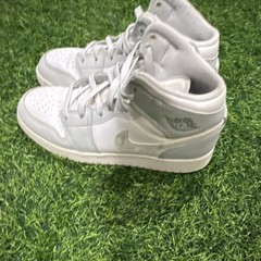 Jordan 1 Mid Grey Camo Phantom Dust Rare Camo jordan’s Hardly used Size 7
