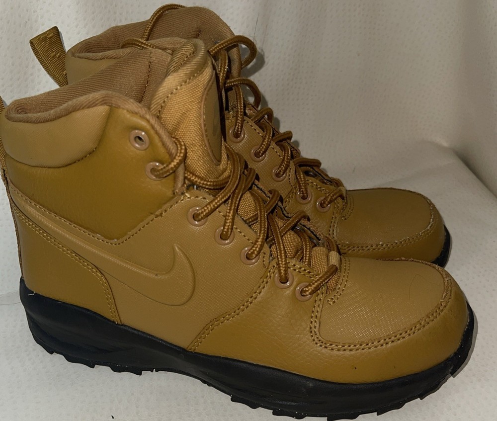 Nike Manoa LTR Boots Shoes (PS) School Kids Youth Size 4Y BQ5373-700