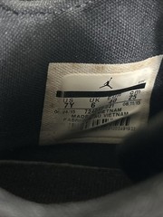 Jordan Eclipse BG ‚Black Gym Red Youth Size 7Y 724042-021