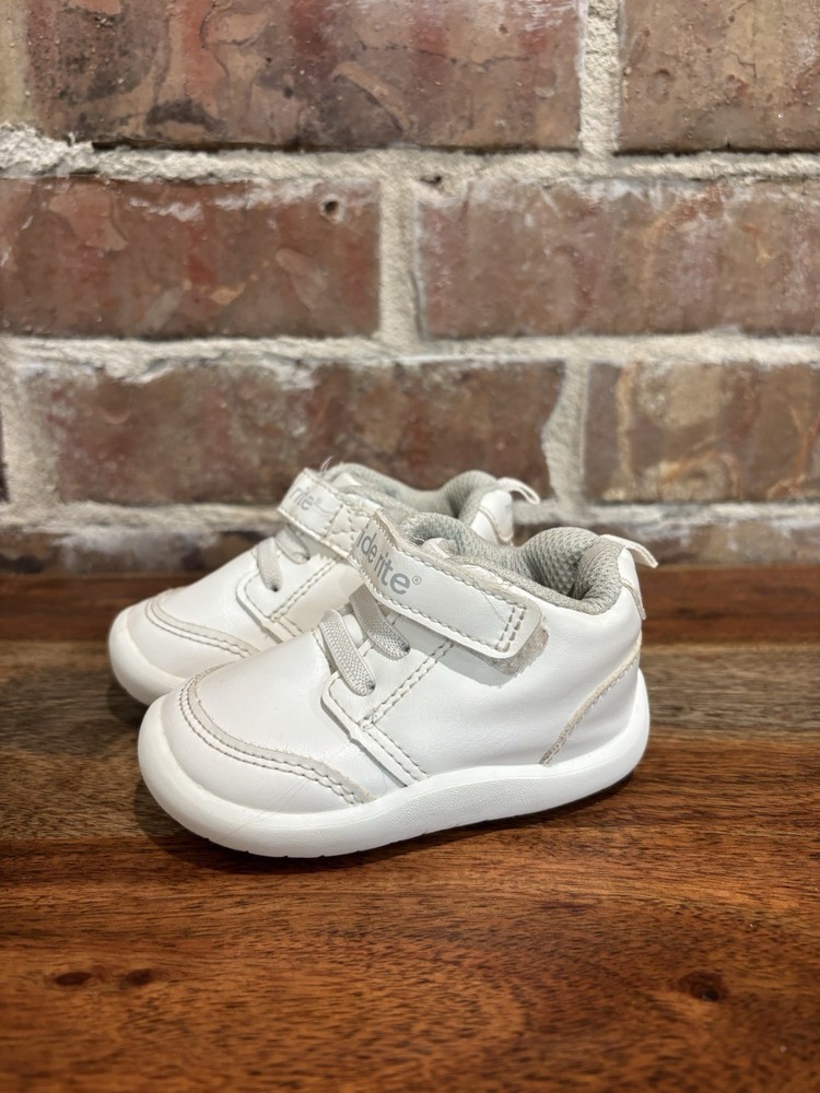 Stride Rite Munchkin Shoes Size 4M White Leather Lace Up Hook Loop, Quick Ship