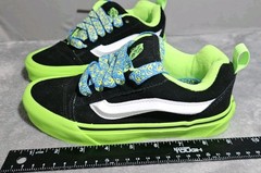 VANS Off the Wall Knu Skool Sneakers Rare Green Size 3.5 Boys