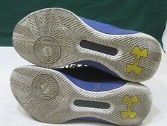 Under Armour Curry 3 Grade School Kids Basketball Shoe youth Size 3.5 Y
