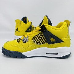 Air Jordan 4 Retro Lightning Yellow Size 4Y GS Youth Retro 2021 Black White