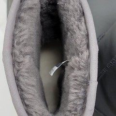 UGG Classic Grey Short Boot 1019646K Sheepskin Fur Lined Mid Calf Youth Sz 3 New