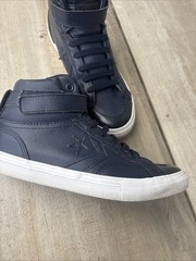 Converse All Star PRO BLAZE STRAP HIGH-TOP SNEAKER Junior Navy Pre-Owned Sz 5