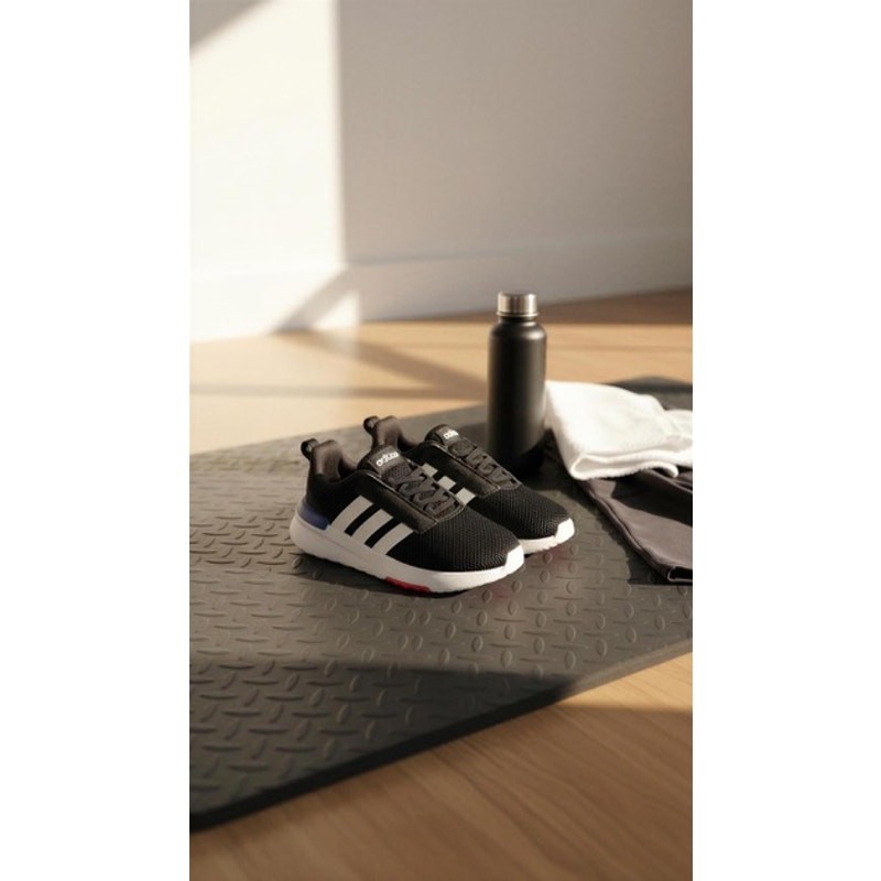 adidas Racer TR21 Cloudfoam Black White Blue Heel Kids size 9