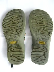 Keen Water Hiking Shoes Sandals Summer Kids Size 3 Green Orange Yellow Red Play