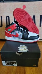 Big Kid’s Jordan 1 Mid SE White/University Red-Black Size 7Y (DM1208 150)