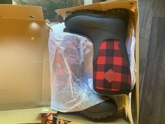 Muck Boot Buffalo Plaid Rugged II Kids Size 6 Womans Size 7