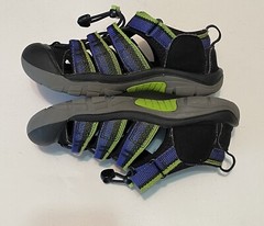 keen newport h2 kids Water Shoe Sandal Hook & Loop Blue/Neon Green 2