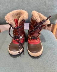 Authentic Burberry Mini Windmere Shearling Boot Khaki – Size EU29US11.5