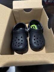 Crocs Toddler Classic Clogs Black Size C5 Lightweight Comfort Shoes NWT