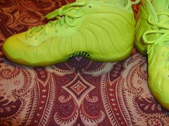 Nike Little Posite Pro (GS) Volt/Black Synthetic High Top Sneaker 6.5Y