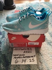 DS 2015 Nike Roshe One Print Blue Lagoon Copa White GS Sz 5.5Y