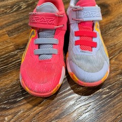 Nike Giannis Immortality 2 Kids Basketball Shoes 13C Pink Blue DQ1942 Sneaker