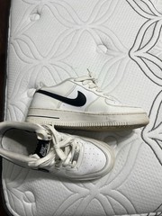 Youth Nike Air Force 1