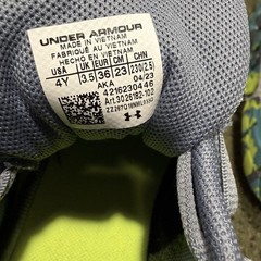 Under Armour UA BGS Assert 10 Running Sneaker Athletic Youth Size 4Y