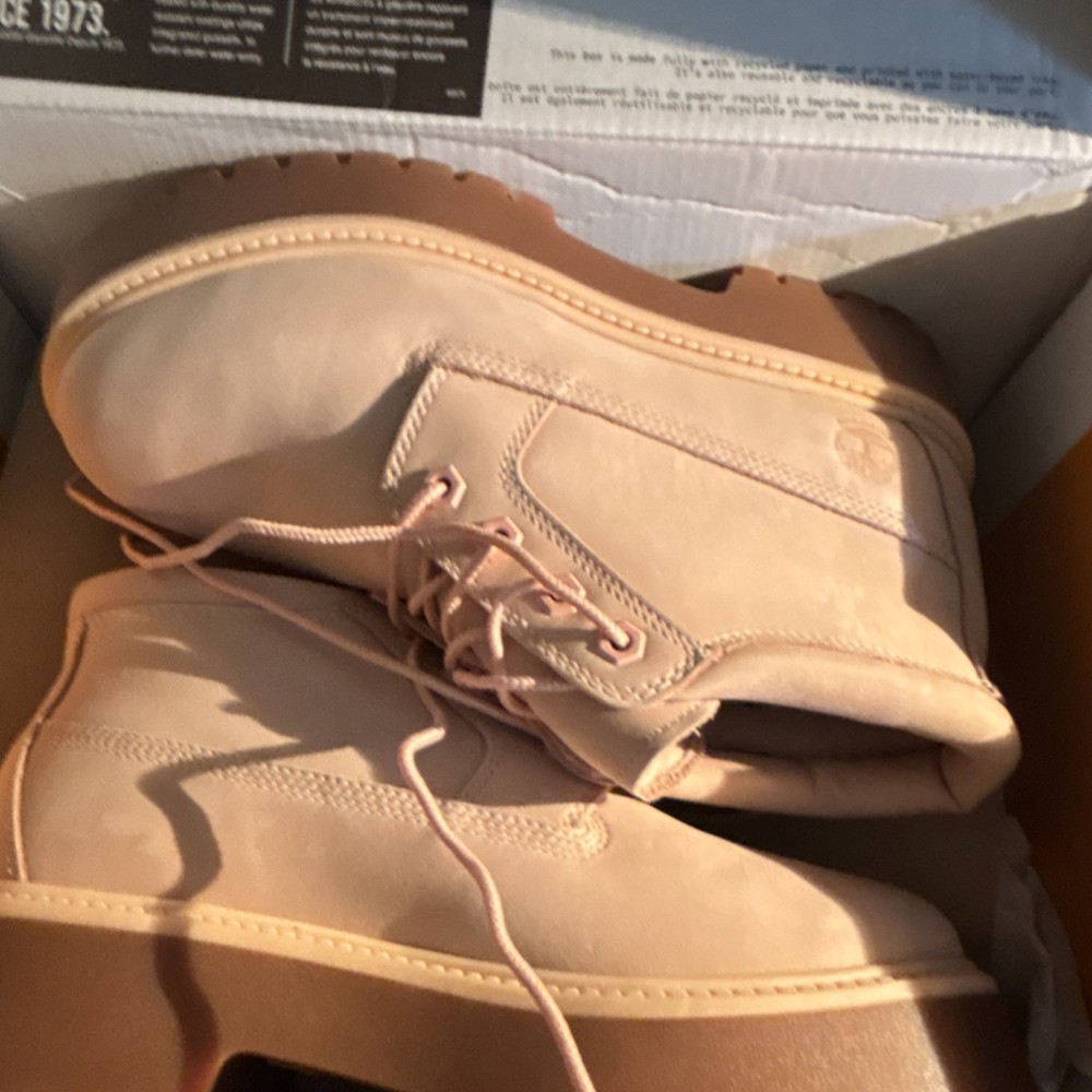 Timberland Stone Street Mid LC Waterproof Light Pink Nubuck Kids Boots Size 6
