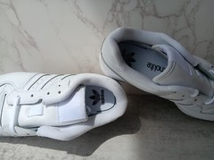 ADIDAS LITTLE KID’S RIVALRY LOW EF7108