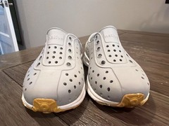 NATIVE Robbie Light Gray Sugarlite Slip-On Play Water Sneakers Shoes Youth C 7
