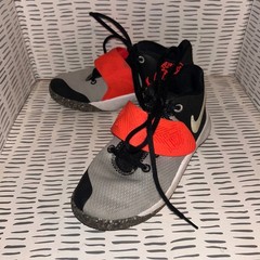 Nike Kyrie Flytrap III Kids Basketball Shoes Black Crimson CZ6569-001 Size 2Y