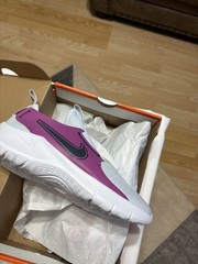 Nike Flex Runner 3 Low Pull On Grey Purple Black Girls 6.5 Women’s 8 NWB.