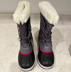 SOREL Yoot Pac Nylon WP Waterproof Insulated Winter Boots Youth 7 Gray/Black