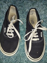 Vans Kids Tennis Shoes Size 2 1/2
