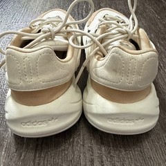 Adidas Ozelia J Wonder White Magic Beige Black Kids Sneakers Size 4