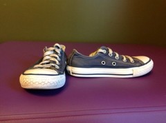 Converse Classic All Stars Navy Canvas Shoes Size 12 Youth Blue Gym Sneakers
