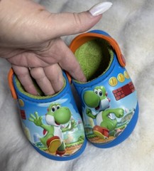 CROCS Kid’s Super Mario Yoshi Lined Clogs Child C9 Blue Green Orange Fun Sz 9