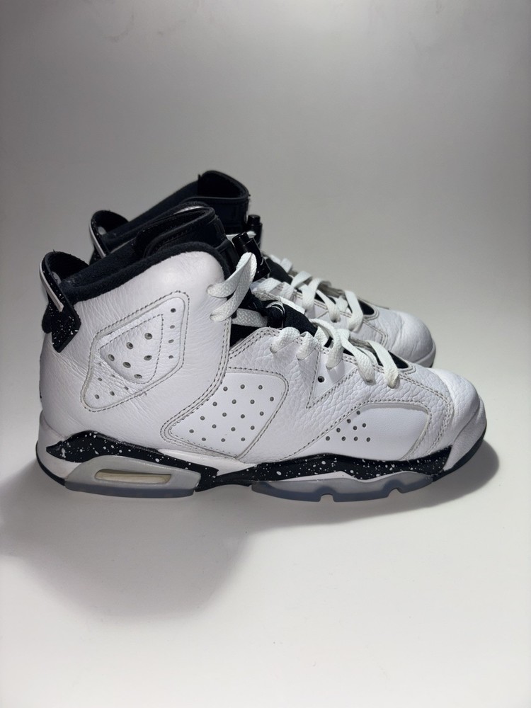 Nike Air Jordan 6 Retro Reverse Oreo GS Youth Size 5.5Y [CT8529-112] Used