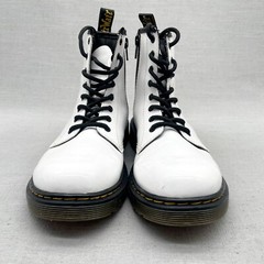 Dr Doc Martens Junior Pascal 1460 J Size 5 White Patent Leather Combat Lace Up