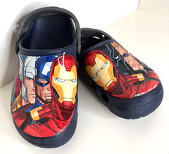 Crocs Marvel Avengers Child Size 13 C13 Shoes Sandals Clogs Boys Navy Blue