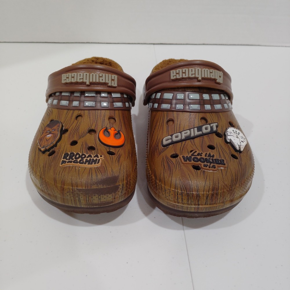 Crocs Star Wars Chewbacca Clogs Kids J3 Youth Brown Wookiee Shoes