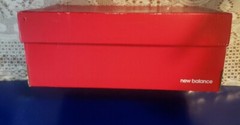 NEW BALANCE MULTI-COLORED SIZE 5 W KIDS SNEAKERS***YA680BG6* WITH BOX