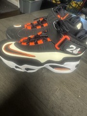 Nike Air Griffey Max 1 „San Francisco Giants“ sneakers, featuring a black/orange