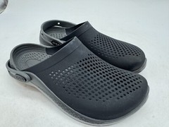 DAMAGED Crocs Literide 360 Clogs Kids Black Gray Slip-On Comfort Waterproof – J6